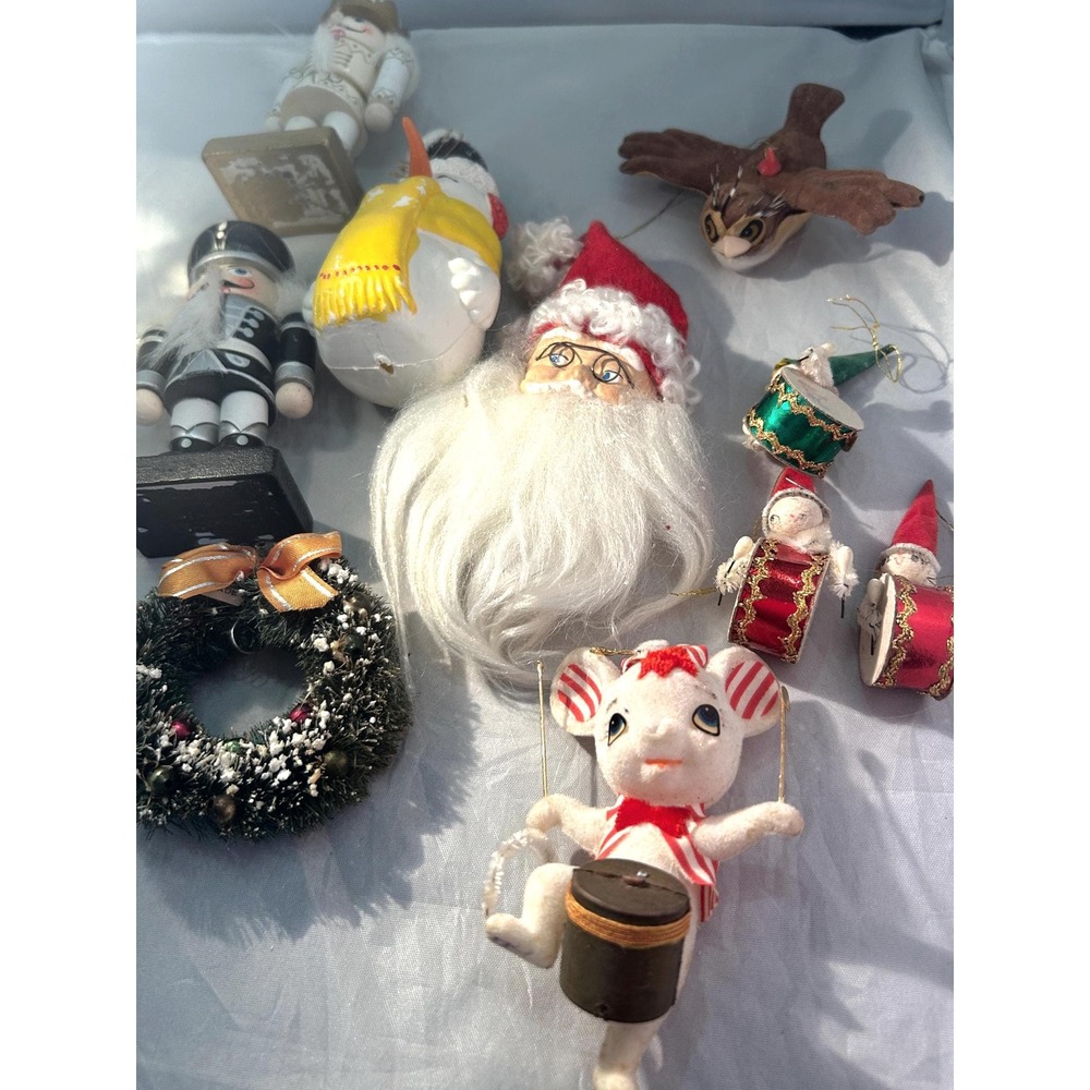 Lot of 10 Vintage Christmas Ornaments‎ aged 1950s to 2000